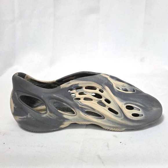 Adidas Yeezy Foam Runner MXT Moon Grey Mens Size 8 Marbled Slip On Clog - Picture 10 of 12